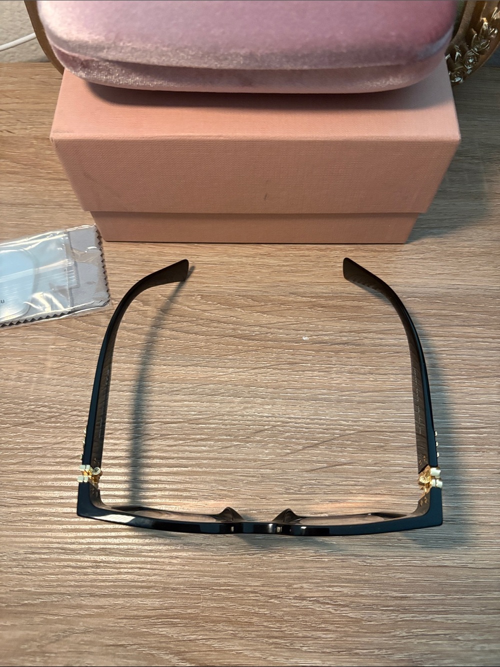 Miu Miu Black Frame Sunglasses with Pink Velvet Case - Picture 5 of 9